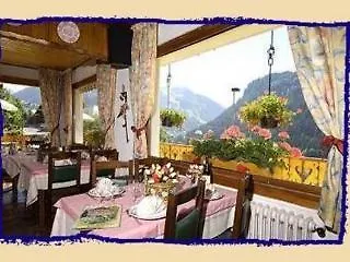 Le Castellan Hotel Chatel